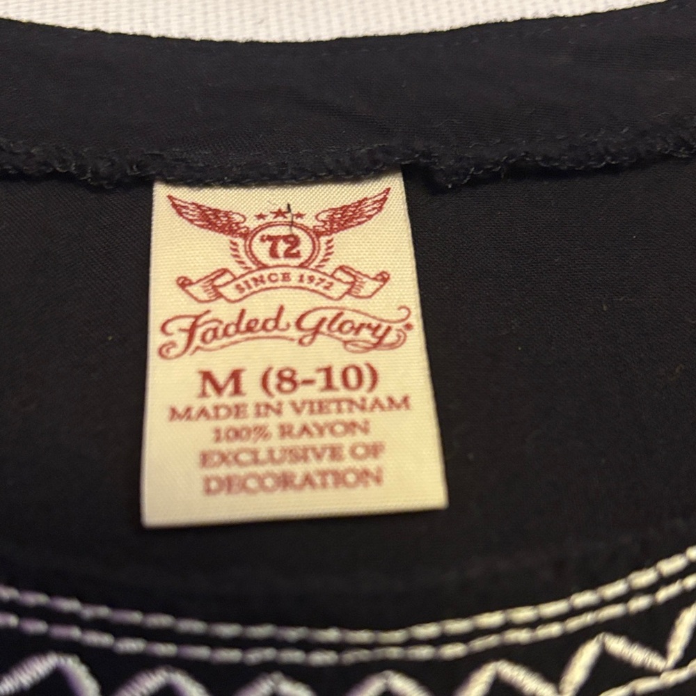 Faded Glory Black Tunic Top with Cream Embroidery - Picture 3 of 10